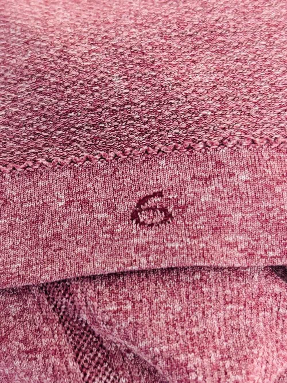Lululemon Dusty Plum Short Sleeve Swiftly Tech Top. Size 6